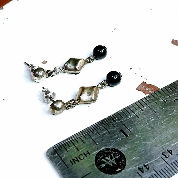 Vintage Black Glass Beaded Dangle Stud Earrings - Picture 4 of 4